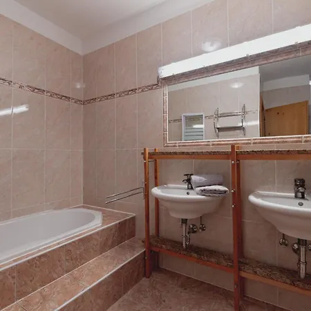 Max- 8 Personen By Interhome Hébergement de vacances *